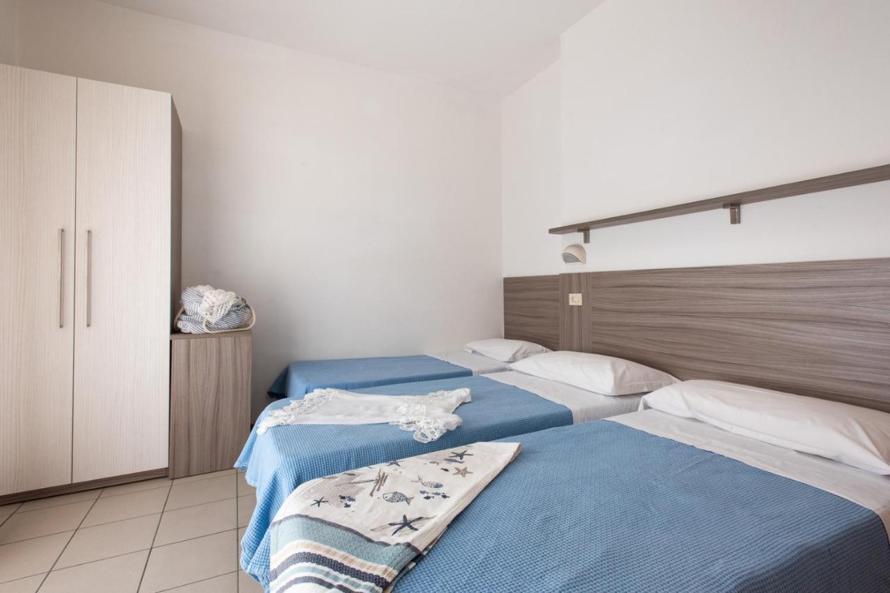 La Plata Hotel - Con Piscina Riccione Dış mekan fotoğraf