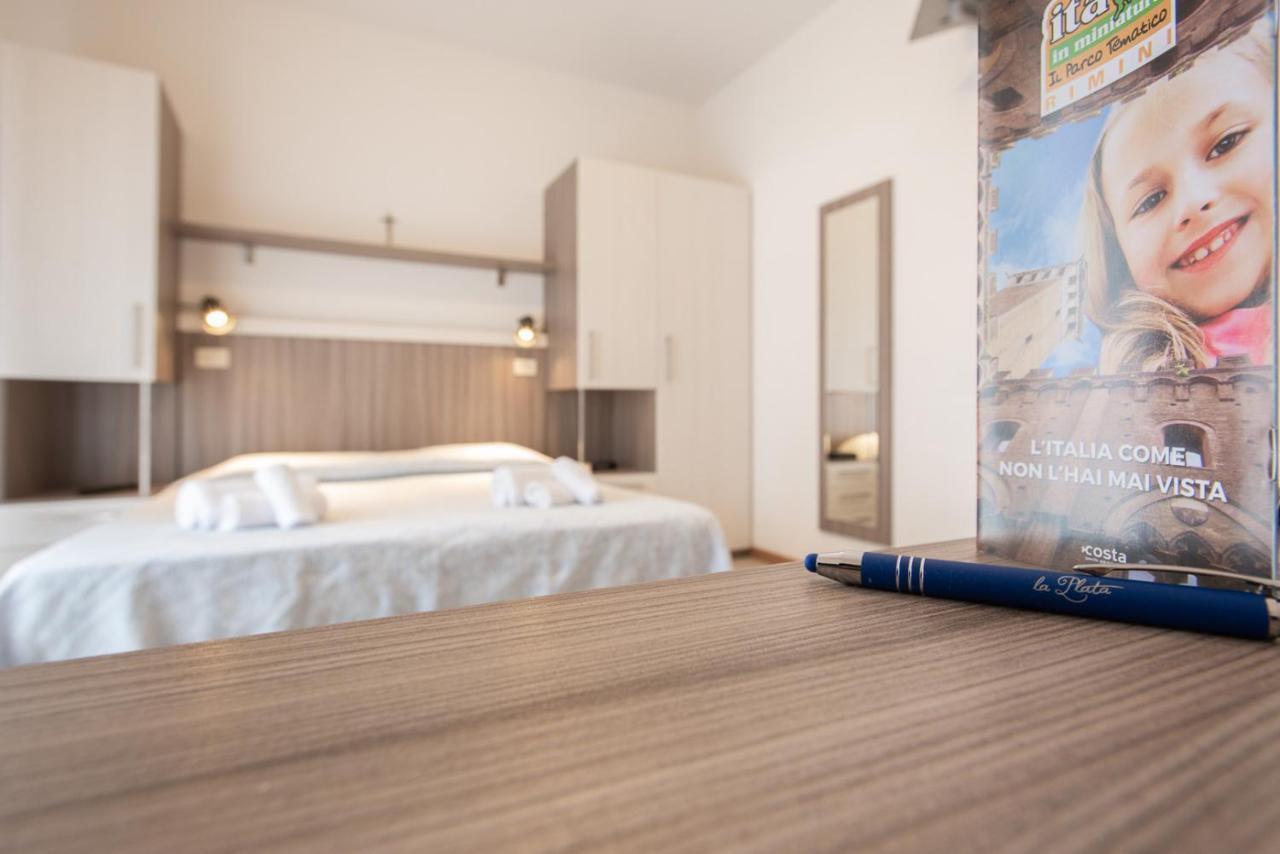 La Plata Hotel - Con Piscina Riccione Dış mekan fotoğraf