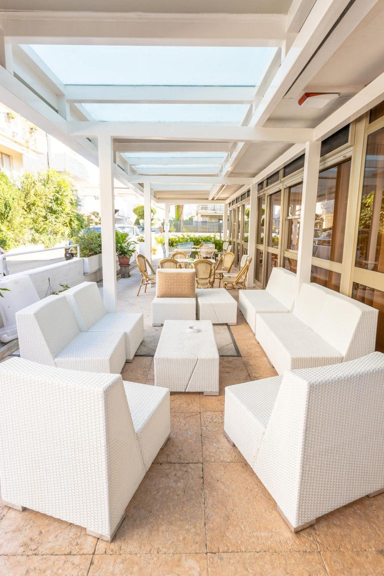 La Plata Hotel - Con Piscina Riccione Dış mekan fotoğraf