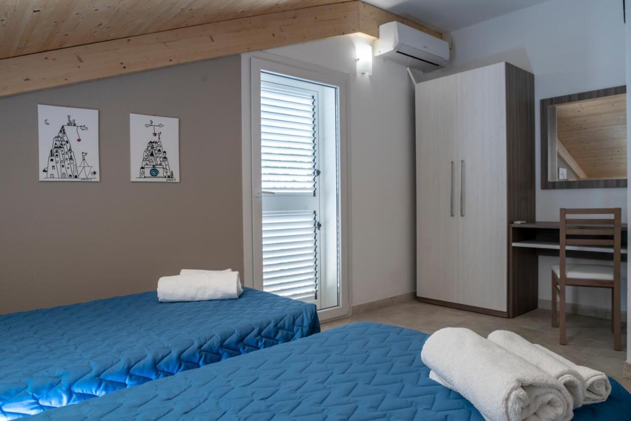 La Plata Hotel - Con Piscina Riccione Dış mekan fotoğraf